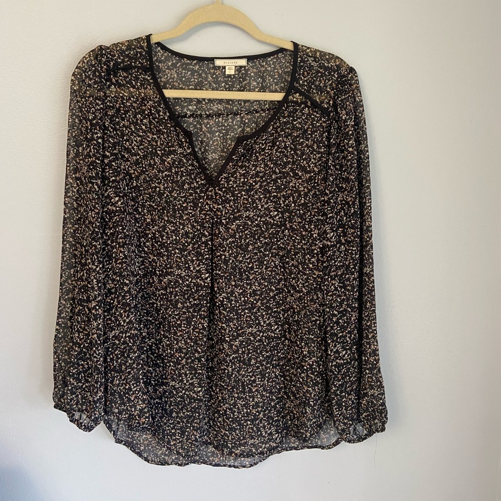 Pleione Sheer Black Pattered Blouse Size Large